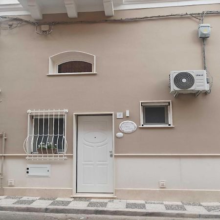 La Chicca Nel Centro Villa Massafra Kültér fotó
